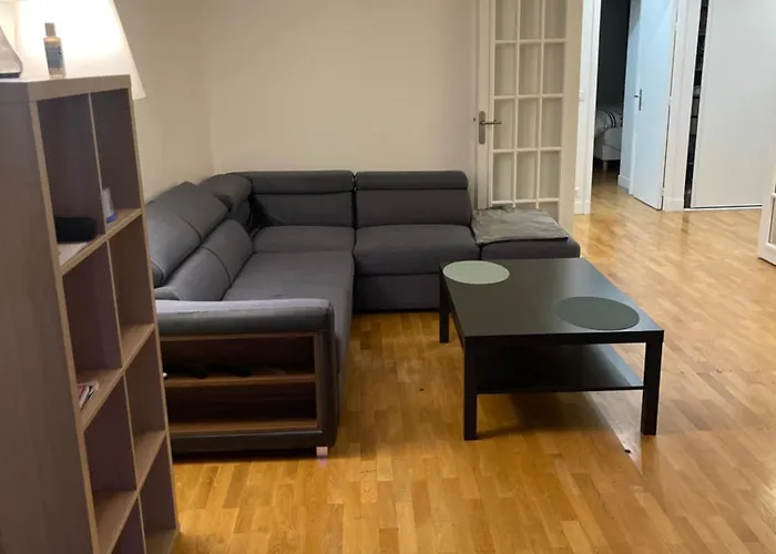 17 Paříž